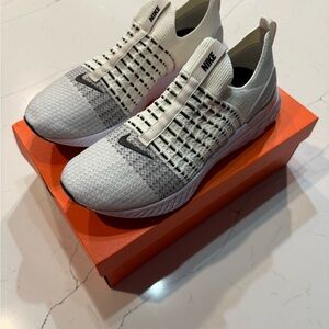 Nike React Phantom Run Flyknit 2 Men’s Running Shoes Size 12 Sail Light Bone